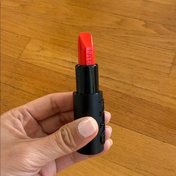 NARS Explicit Lipstick - Mischievous - Picture 5 of 7